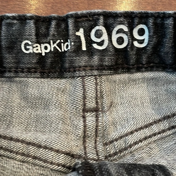 Gap Kids Skinny Black Jeans - Picture 3 of 7